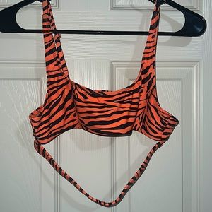 🐅Orange Tiger Print Underboob Top🐅